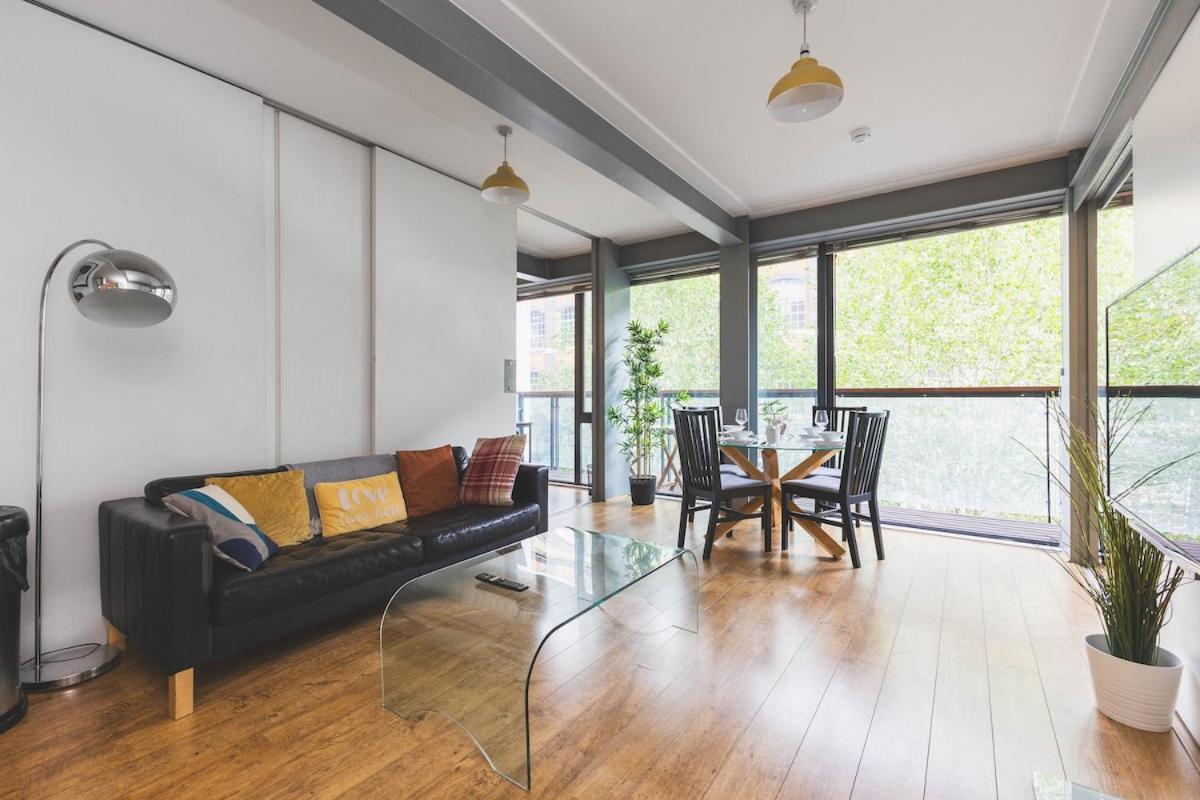 2Bed Stratford Apt With Easy Access To Central London, O2, Excel, Parking Nearby Exterior photo