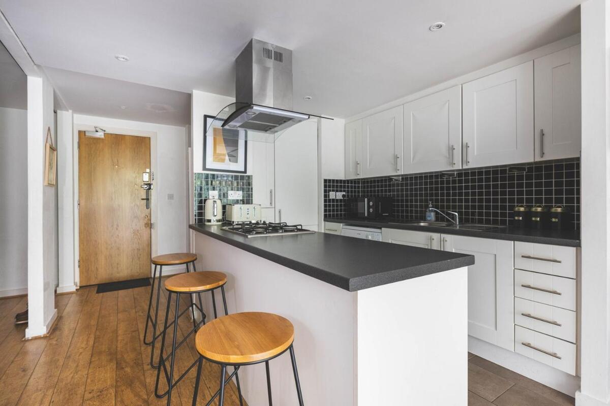 2Bed Stratford Apt With Easy Access To Central London, O2, Excel, Parking Nearby Exterior photo